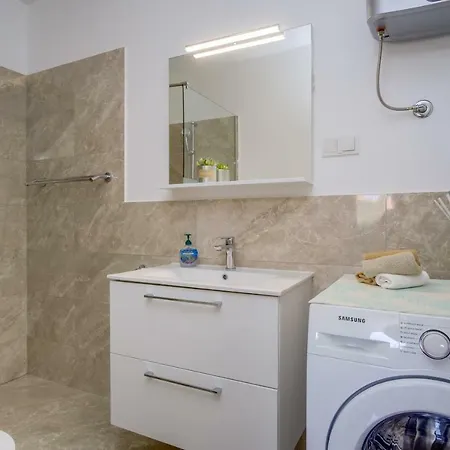 Apartman Filip Mali Losinj Exterior photo